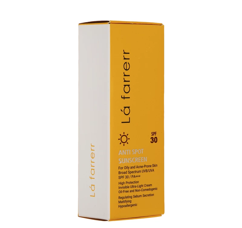کرم ضد آفتاب بی رنگ پوست چرب و مستعد آکنه لافارر SPF30 (ضد لک)